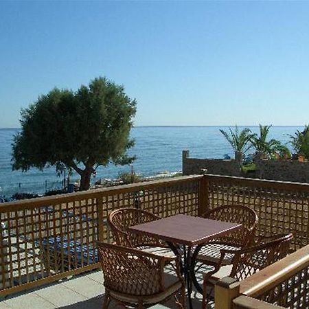 Danaos Beach Apartments Sfakaki Bagian luar foto