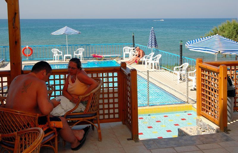 Danaos Beach Apartments Sfakaki Bagian luar foto