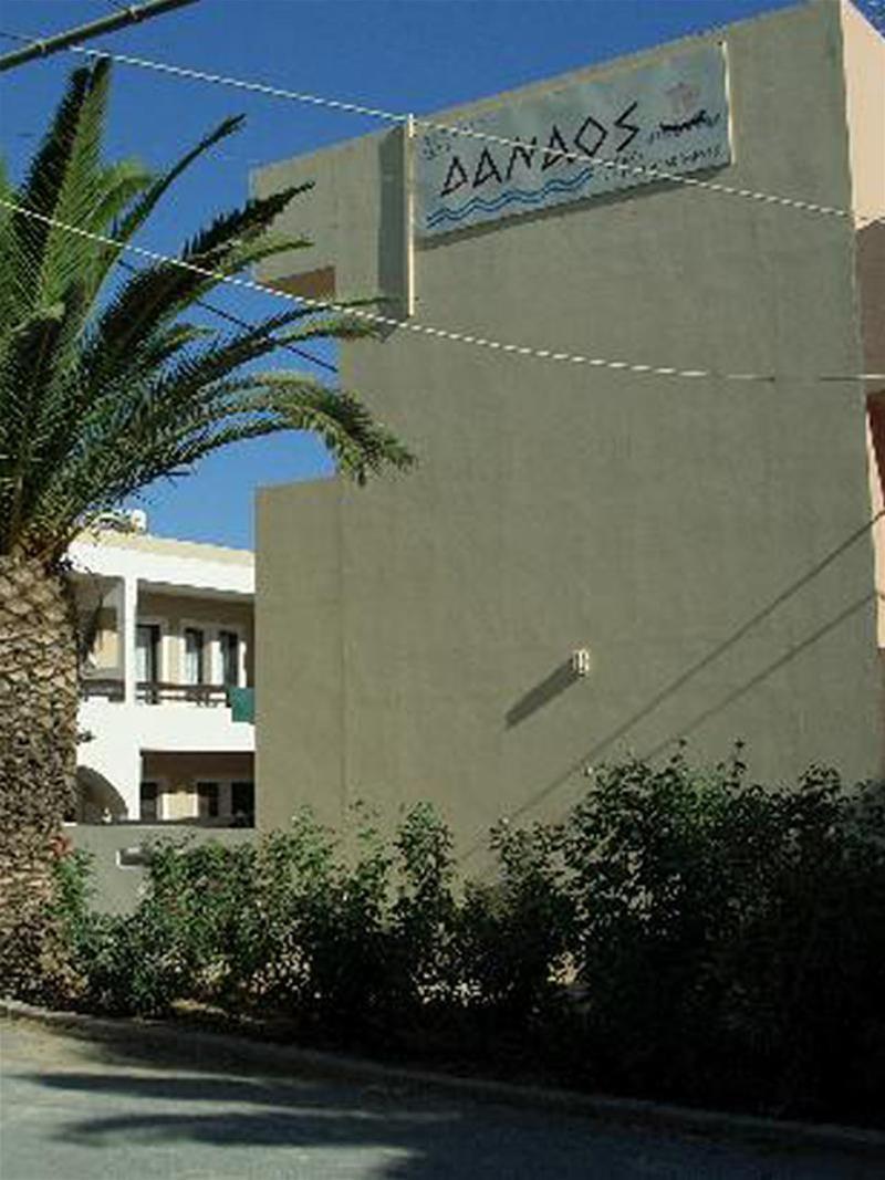 Danaos Beach Apartments Sfakaki Bagian luar foto